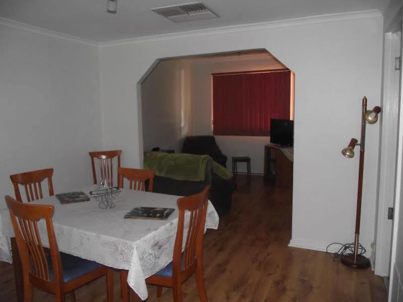 Aly'S Cottage Broken Hill Eksteriør bilde